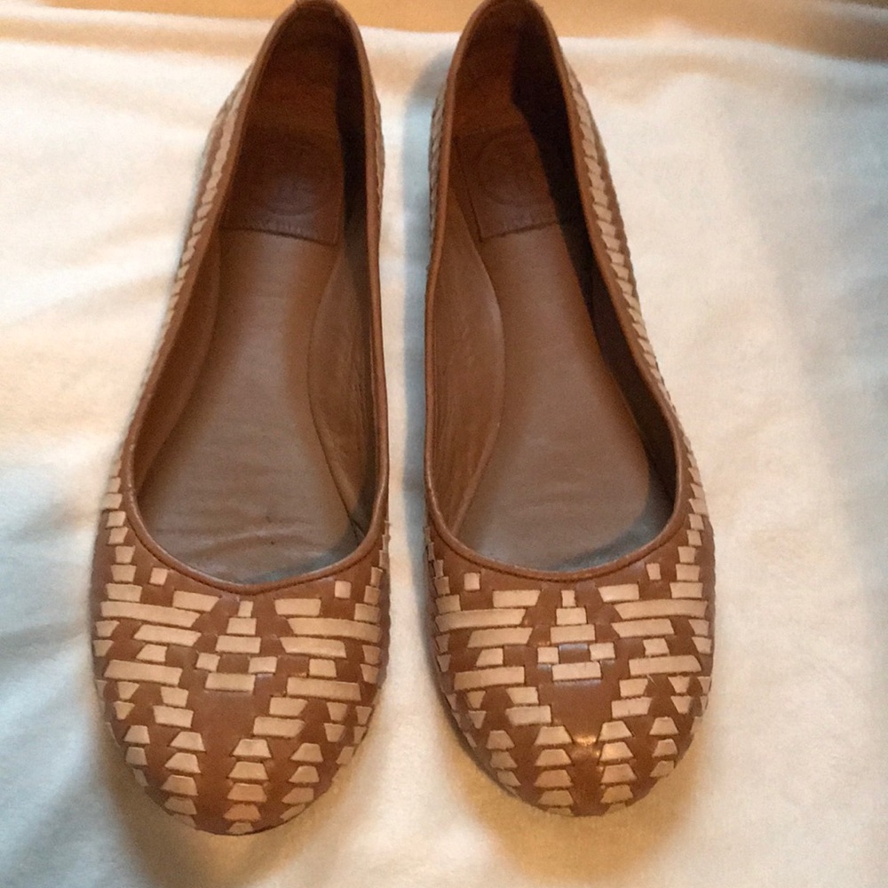 Tory Burch woven leather flats - Picture 3 of 6